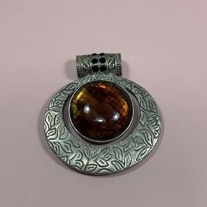 Vintage Silver and Amber Cabochon 
Pendant With Black Stone Accents